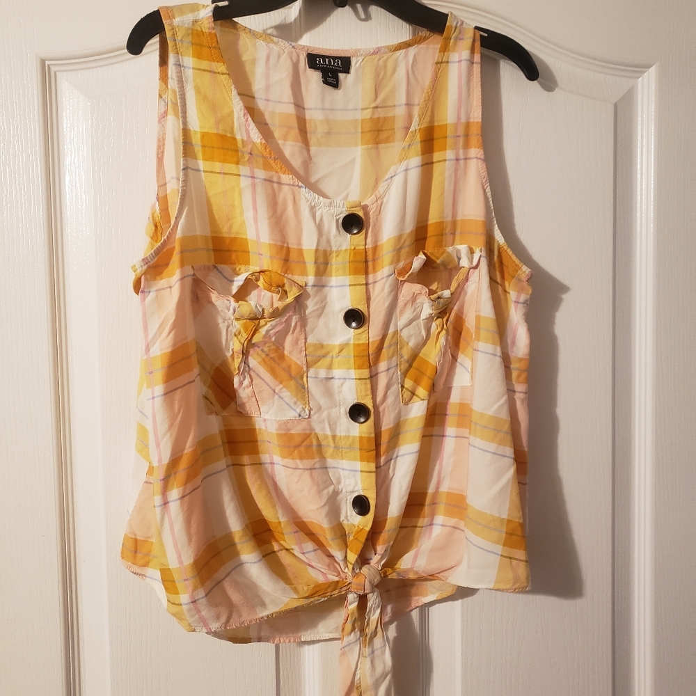 Ladies Sleeveless top